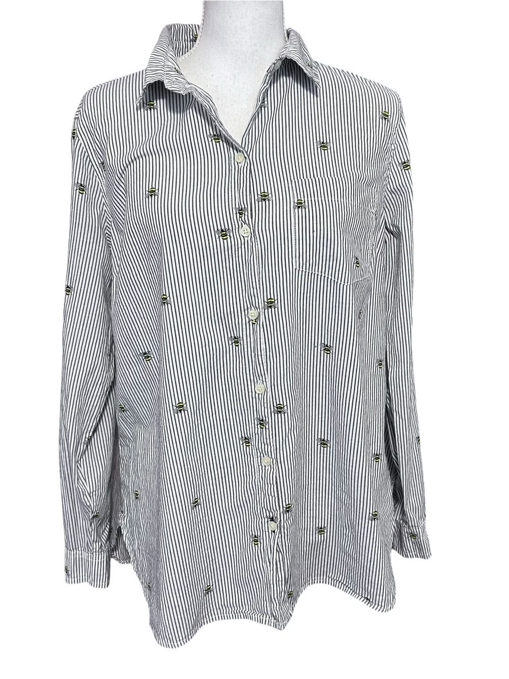 Old Navy The Classic Shirt Striped Bee Button Up Shirt Womens Large Novelty Boho